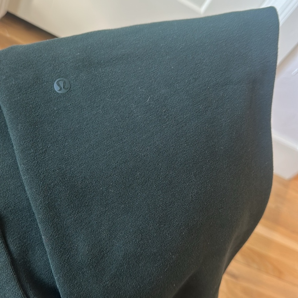 Lululemon scuba mid rise jogger xs - Picture 4 of 4